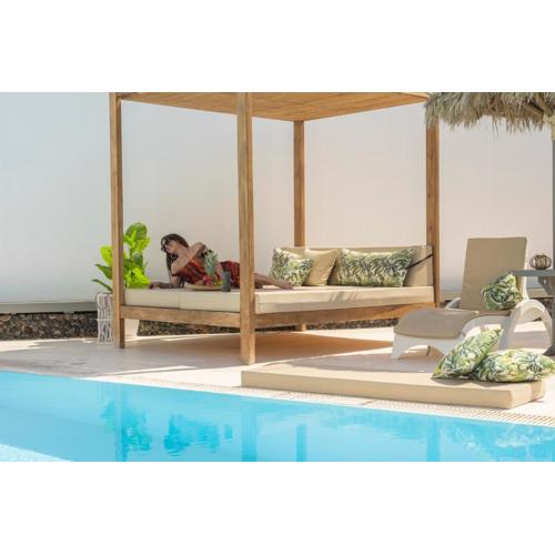 Loukas & Emma Eco Houses