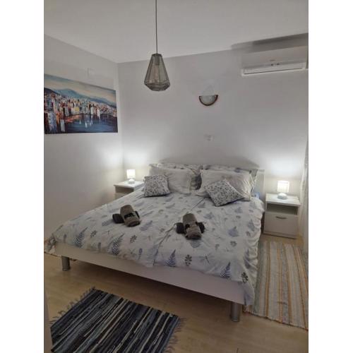 Lovely 2-bedroom apartment in Novi Vinodolski