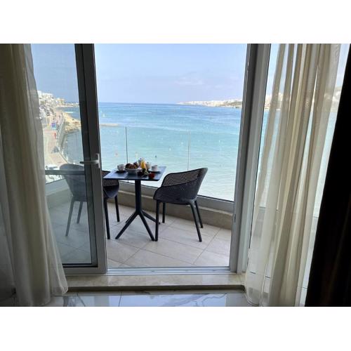 Lovely 2bed Seafront-xemxija -fl3 By Homely