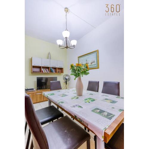 Lovely 2BR Apt in the Historical town of Bormla by 360 Estates