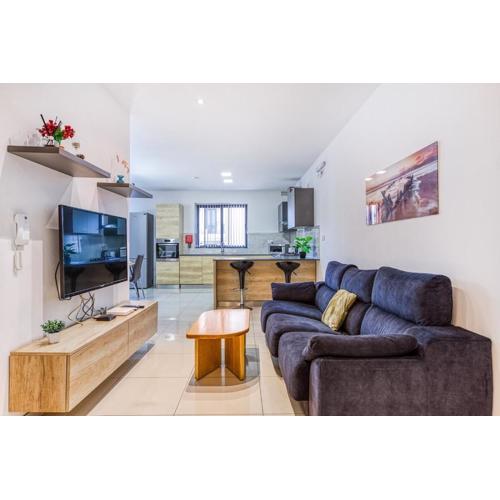 Lovely 2BR APT with outdoor space in central Msida by 360 Estates
