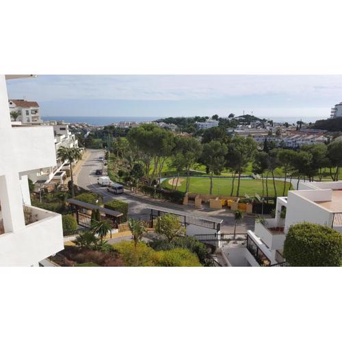 Lovely 3 bed 2nd floor apartment in Miraflores