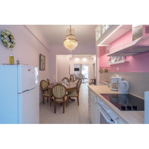 Lovely Apartment in Athens