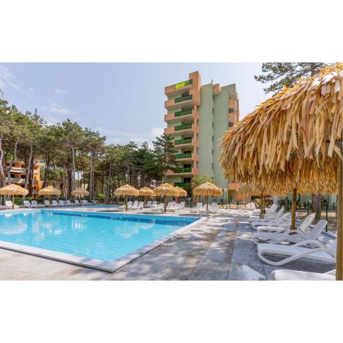 Lovely Apartment In Bibione