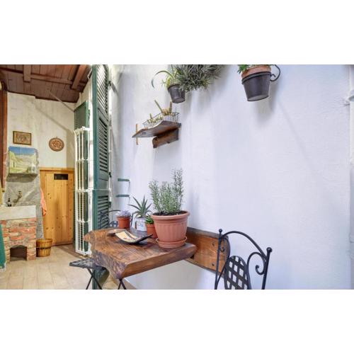 Lovely Apartment In Genova With Wifi