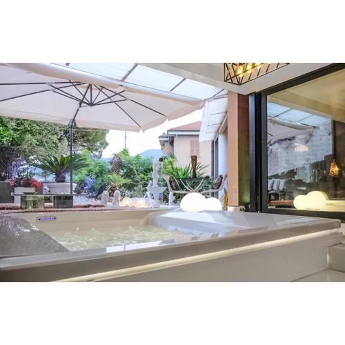 Lovely Apartment In La Spezia With Wif