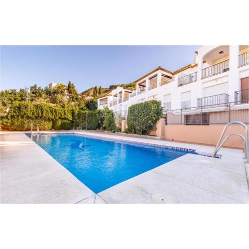 Lovely Apartment In Malaga With Wifi