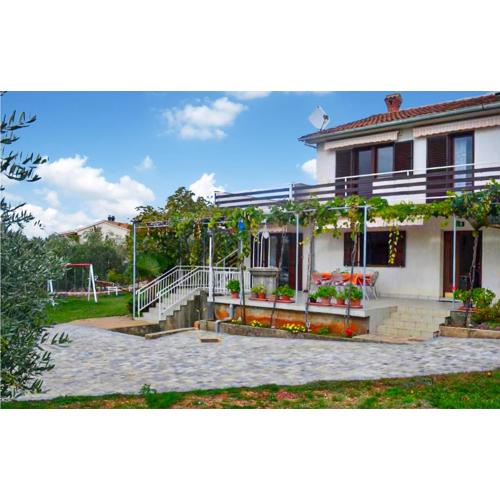 Lovely Apartment In Malinska With Wifi