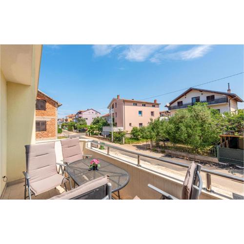 Lovely Apartment In Zadar With Wifi