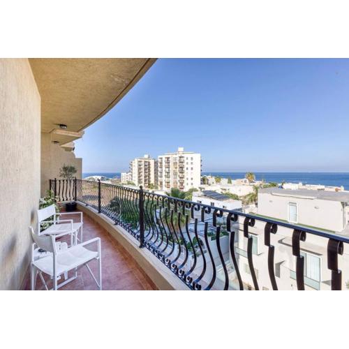 Lovely apartment next to the beach