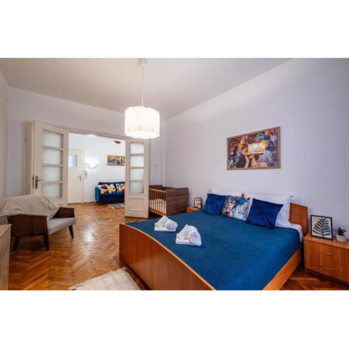 Lovely Art apartment - Victory