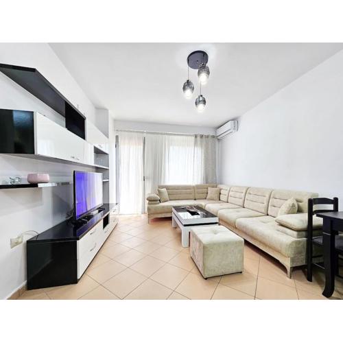 Lovely Beach Apartment in Durres