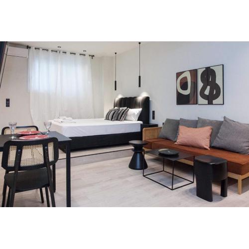 Lovely Brand New Studio near Victoria Metro