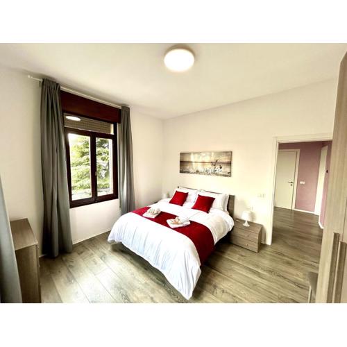 Lovely Bridge View Apartment Close to Padua City Center