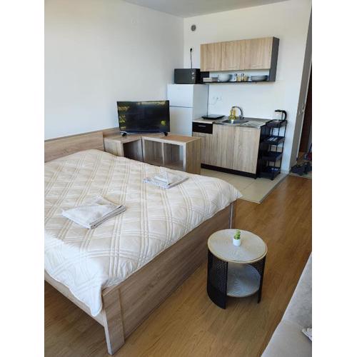 Lovely bright studio on Sunny Beach