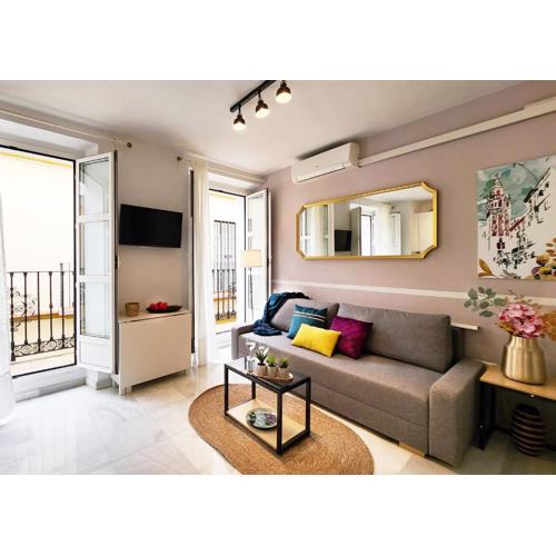 Lovely Center Apartments Seville - Balcony Lux Sol