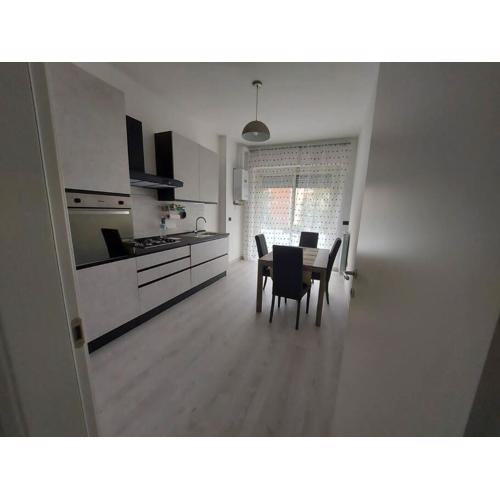 Lovely Central Apartment