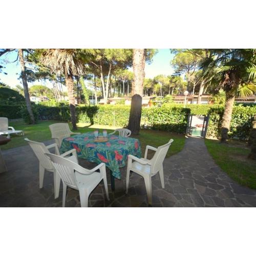 Lovely duplex for 5 guests in peaceful Lignano Riviera