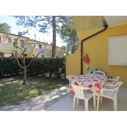 Lovely flat with garden and pool - Beahost