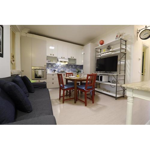 Lovely Home Apartment