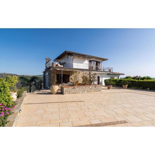 Lovely Home In Agropoli