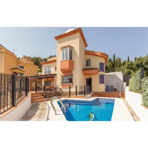 Lovely Home In Benalmádena