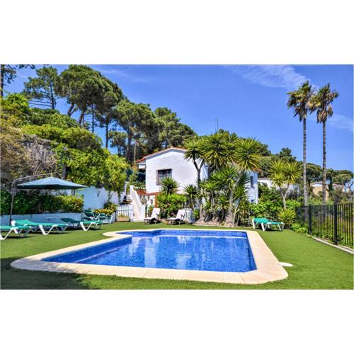 Lovely Home In Lloret Del Mar