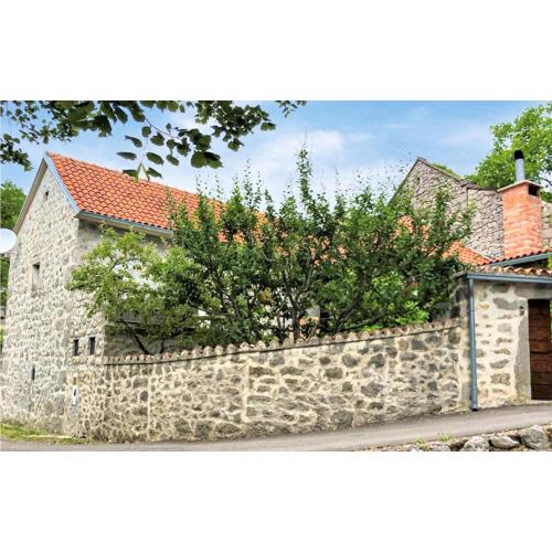 Lovely Home In Novi Vinodolski