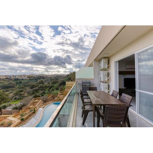 Lovely home with beautiful view with communal pool by 360 Estates