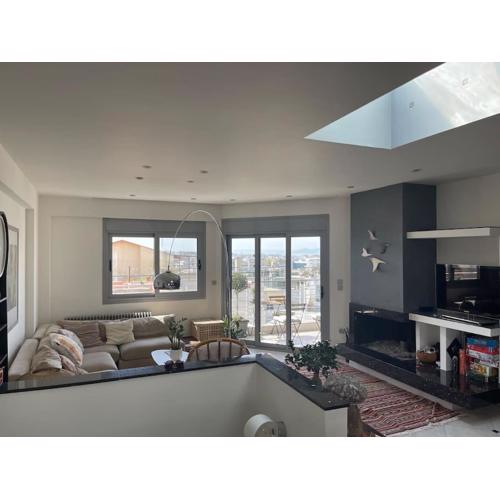 Lovely Maisonette