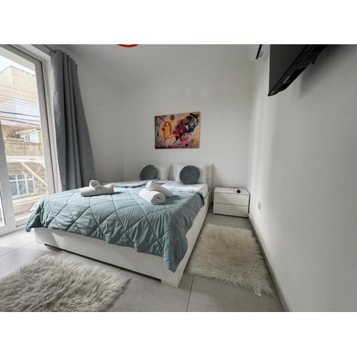 Lovely One Bedroom Apartment