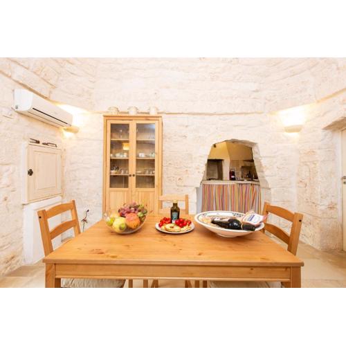 Lovely Stone House In Ostuni