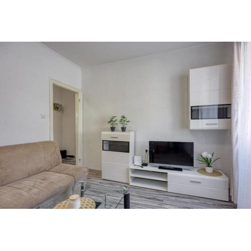 Lovely Townhouse - Happy Rentals