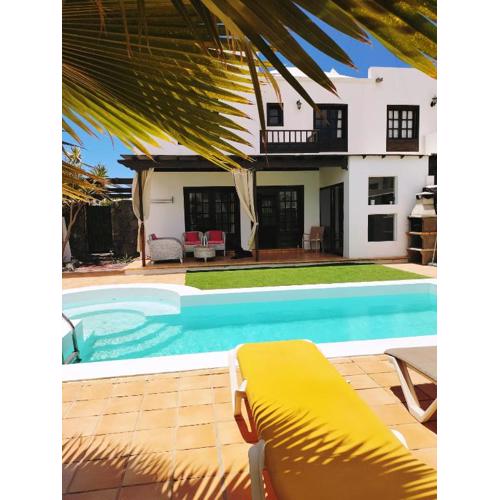 Lovely Villa Kiluka heated pool