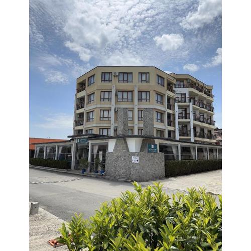 Lozenets View Hotel