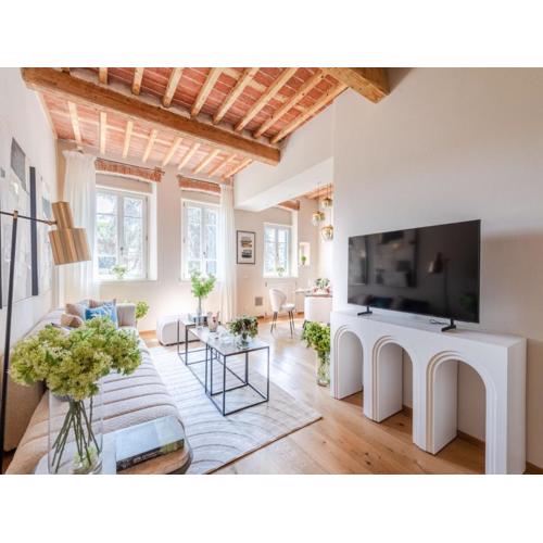 Lucca Apartment in Heart of Tuscany