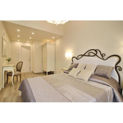 LUCCA IN CHIC - No Ztl - Free Parking - Old City at 10min by walk