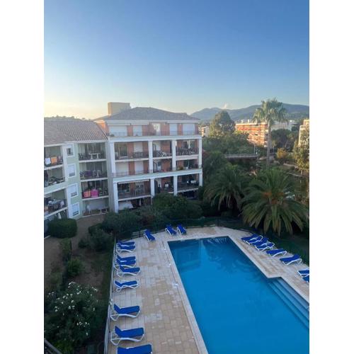 Luciano Sainte Maxime Apartment