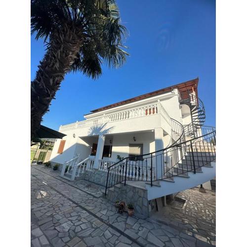 Lume Apartaments Orikum