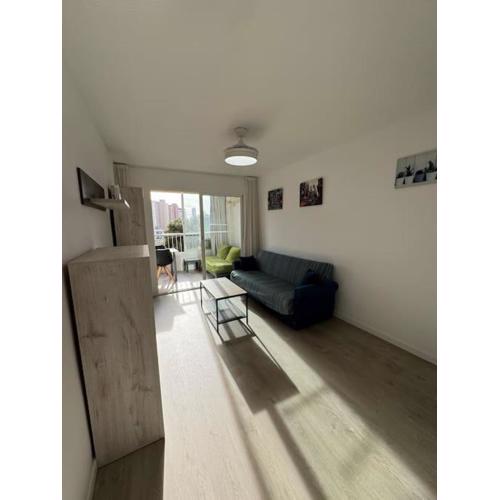 Luminoso apartamento en Benidorm