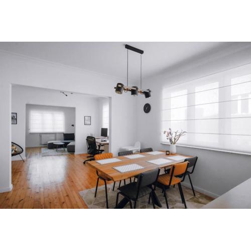 Luminous Central Retreat Spacious 2BD Apartment by Flat Mаnager