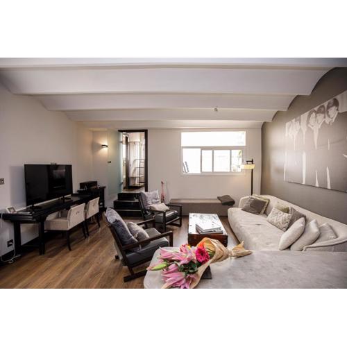 luminous top floor apartment with terrace