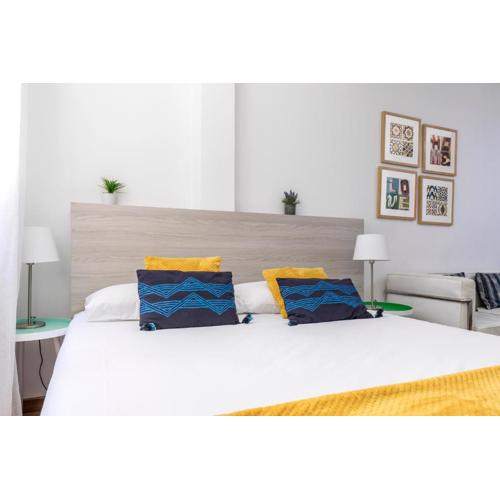 Luna 1 by Forever Rentals