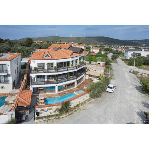Lunas Alaçatı