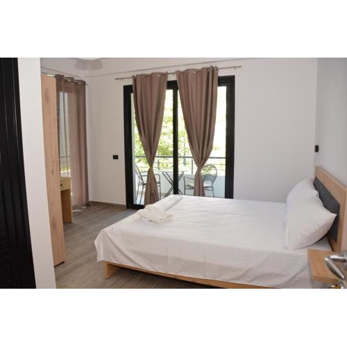 Lungomare private rooms