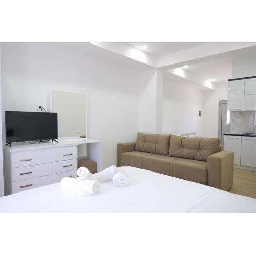 Lux Apartments