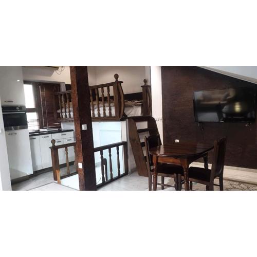 Lux Central Shumen Apartment