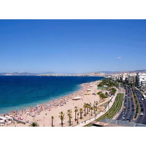 Lux Modern Apt Ανακαινισμένο διαμέρισμα 150m από την πλαζ \