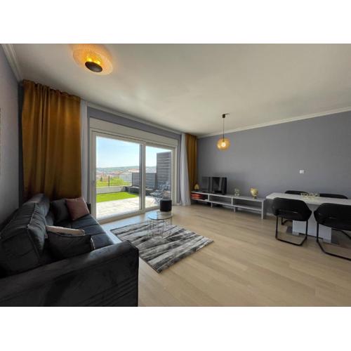 Lux Nanea Apartment