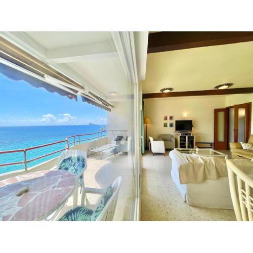Lux Seaviews Levante
